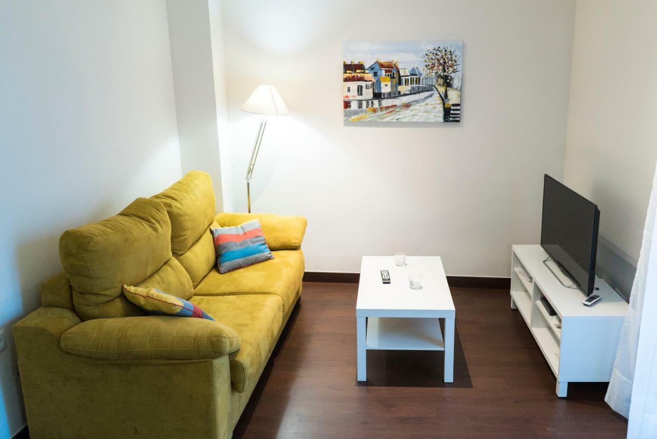 Apartamento Los Azahares Seville Ngoại thất bức ảnh